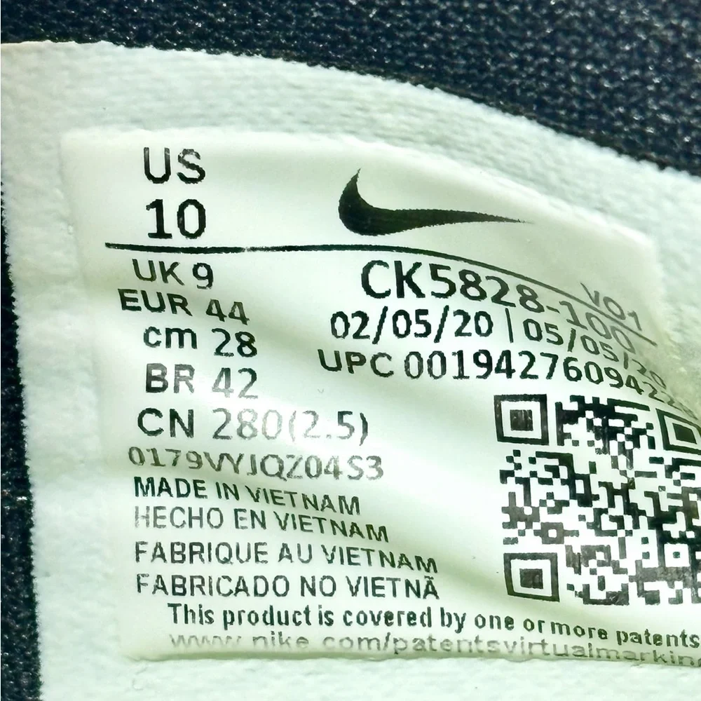 Nike White and Gray Athletic Shoes